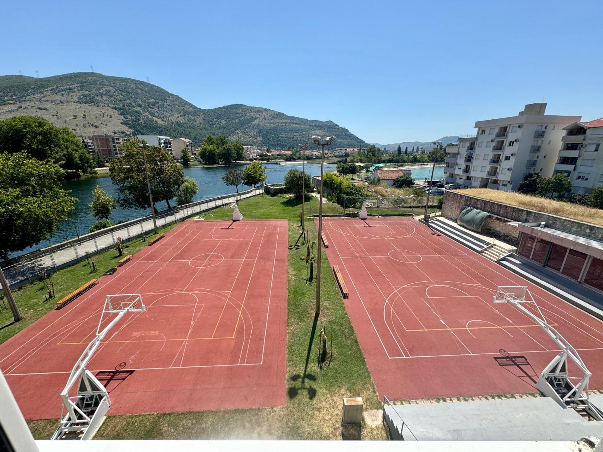 Apartman Srna Trebinje Eksteriør billede