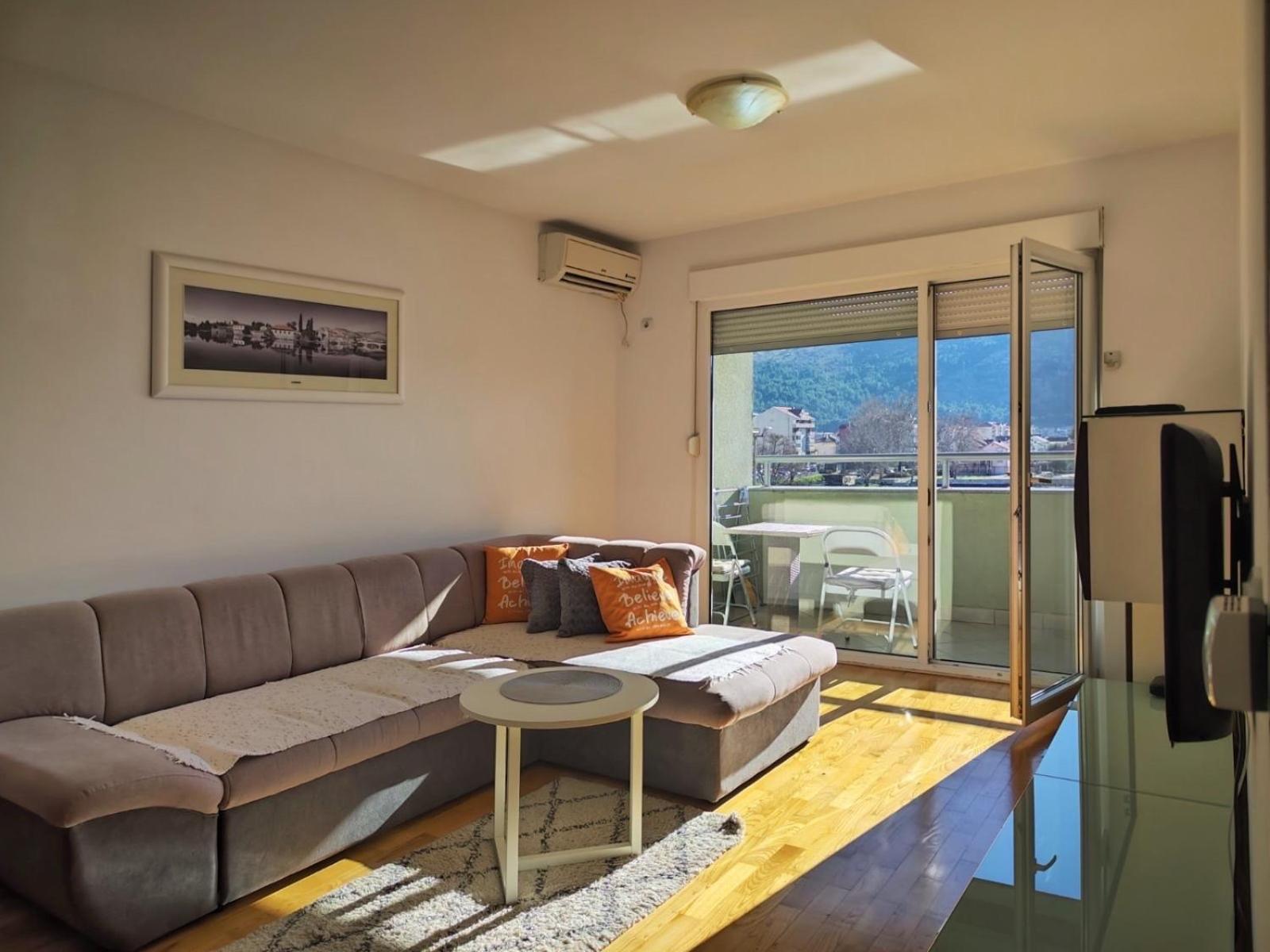 Apartman Srna Trebinje Eksteriør billede