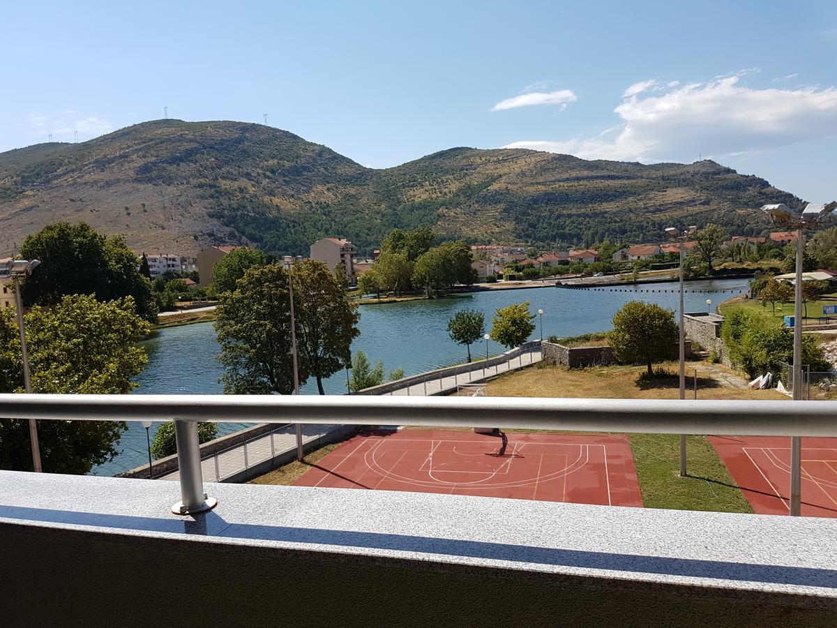 Apartman Srna Trebinje Eksteriør billede
